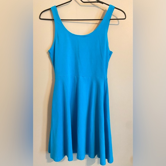 Express Dress - Picture 1 of 4